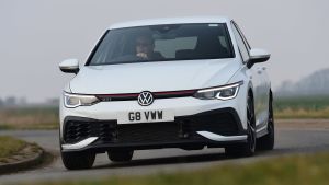 Volkswagen Golf GTI Clubsport - front action
