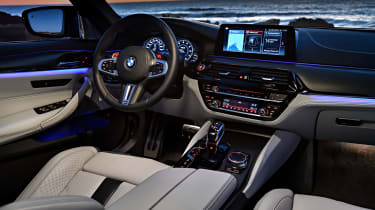 BMW M5 - interior