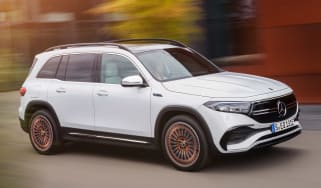 Mercedes EQB - front