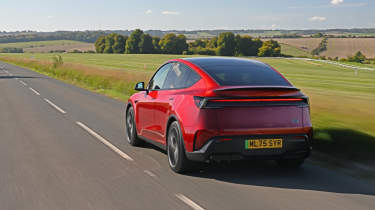 Tesla Model Y Performance 2025 - tracking