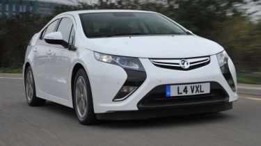Vauxhall Ampera front tracking