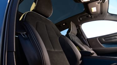Volvo C40 - front seats