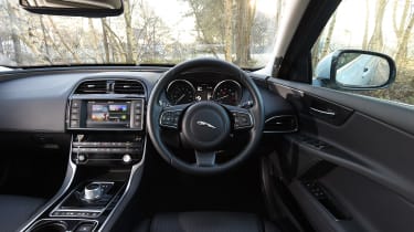 Jaguar XE Portfolio petrol 2016 - interior