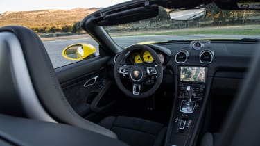 Porsche 718 Boxster GTS - interior