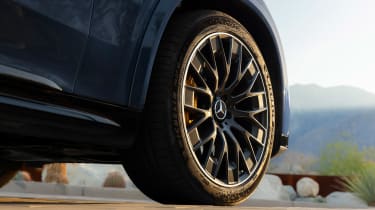Mercedes-AMG EQE SUV - wheel