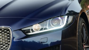Jaguar XE - front light