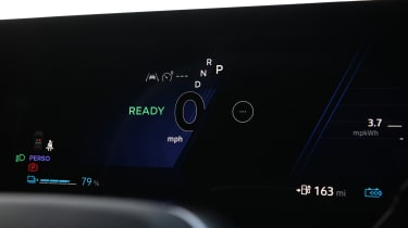 Renault Megane - digital drivers display 