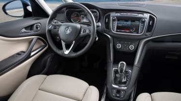 New Vauxhall Zafira Tourer 2016 - interior
