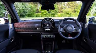 MINI John Cooper Works Electric - dashboard