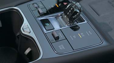 BYD Sealion 7 - centre console