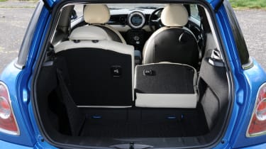 MINI Hatchback Cooper SD  boot