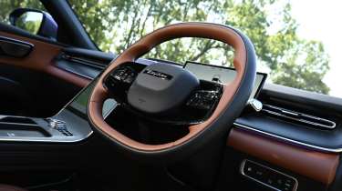 Lepas L8 - steering wheel