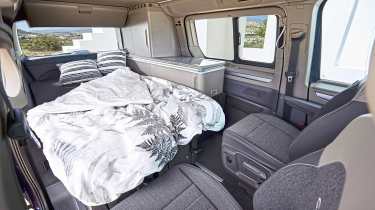 Volkswagen California - bed