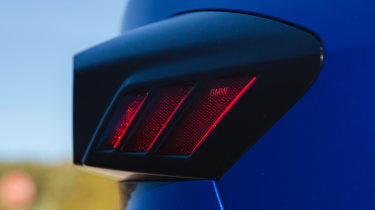 BMW XM light detail