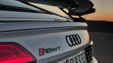 Audi R8 V10 GT RWD - R8 GT badge
