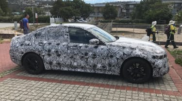 2018 BMW 3 Series - side profile