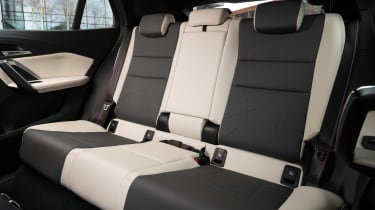 BMW iX2 xDrive30 M Sport - rear seats