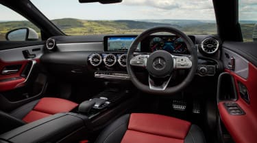 Mercedes CLA 250 AMG Line - interior