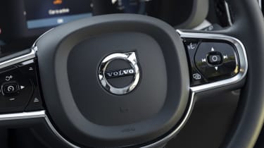 Volvo XC60 - steering wheel