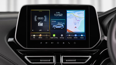 Suzuki S-Cross Hybrid - infotainment screen