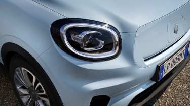 Leapmotor T03 - headlight