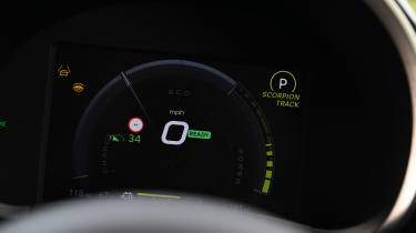 Abarth 600e Scorpionissima - dials