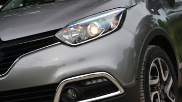 Renault Captur front light
