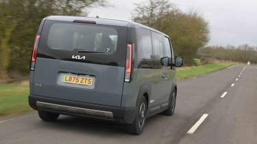 Kia PV5 - rear tracking