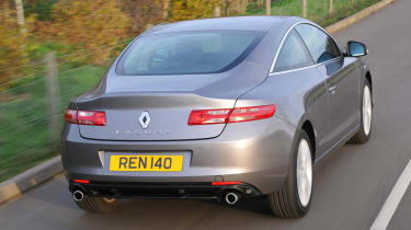 Renault Laguna Coupe rear tracking