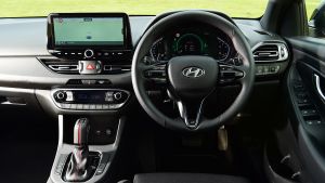 New%20Hyundai%20i30%20Fastback%20N%20Line%202020%20UK-8.jpg