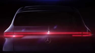 Mercedes EQC teaser 2