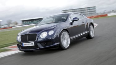 Bentley Continental V8 front tracking