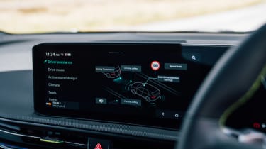 Kia EV6 GT - screen