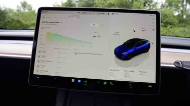 Tesla Model Y - battery predicted range screen