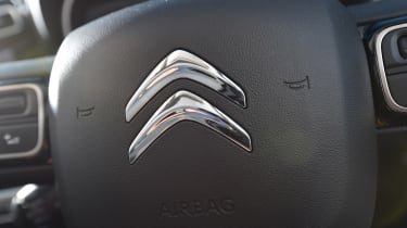 Citroen C3 Aircross - steering wheel