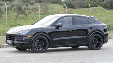 Porsche Cayenne Coupe Facelift spies - front angled