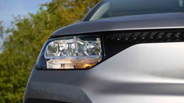 Citroen Berlingo Van - head light detail