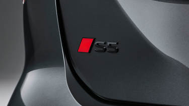 Audi S5 Avant - S5 badge