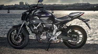 Yamaha MT-07 review - side profile