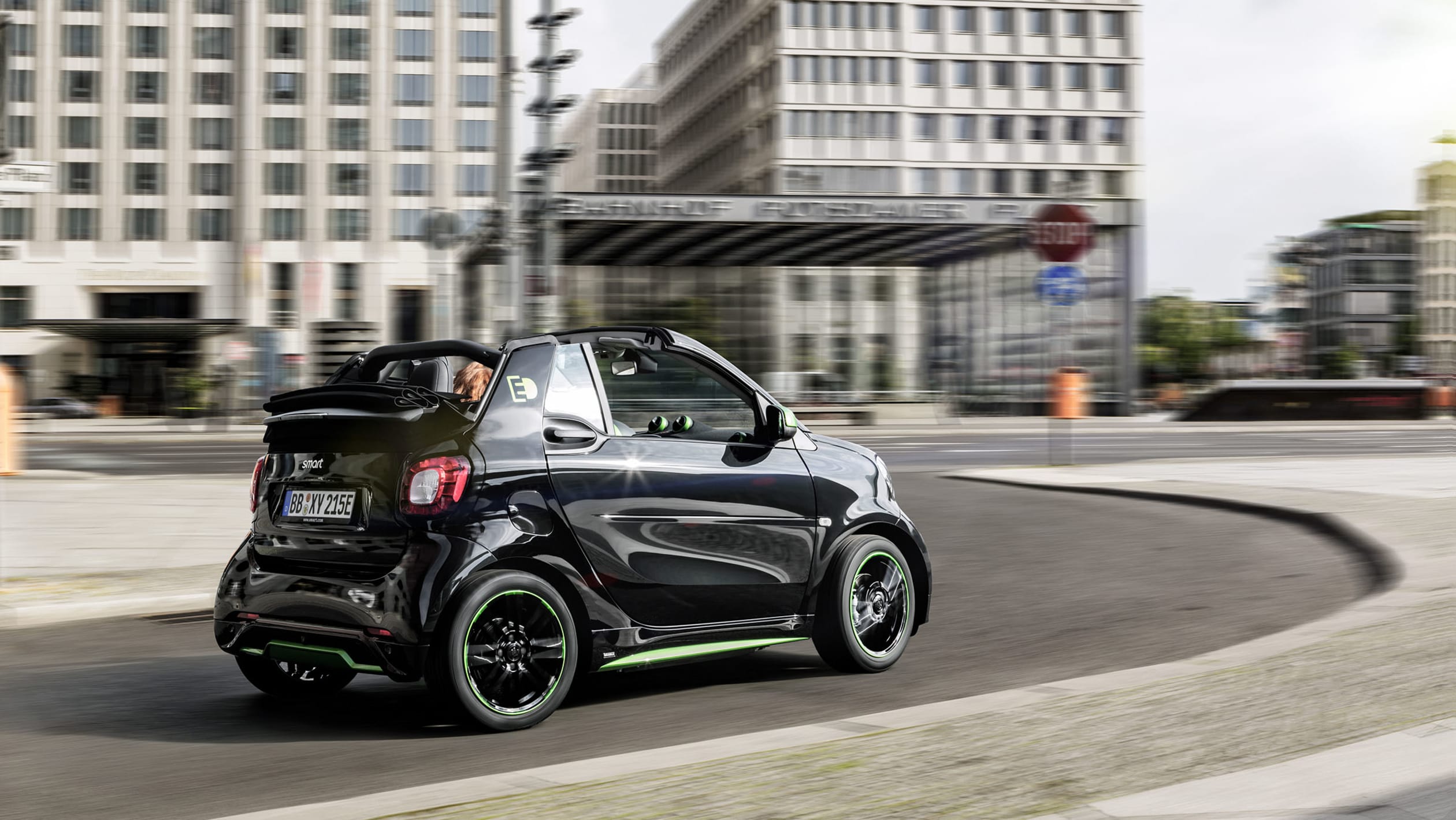 New Smart ForTwo and ForFour Electric Drive EV range - pictures | Auto ...