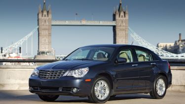 Chrysler Sebring saloon