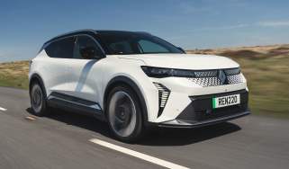 Renault Scenic - front