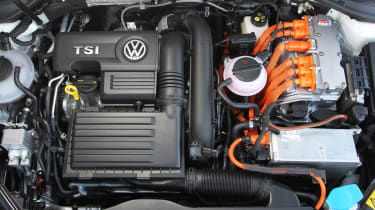Volkswagen Golf GTE 2014 engine