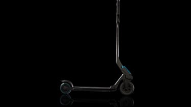 Peugeot e-Kick scooter - profile