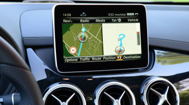 Mercedes B220 CDI 4MATIC Sport - screen