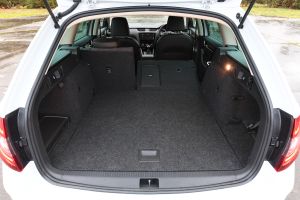 skoda octavia estate boot