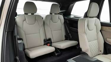 Volvo XC90 T8 - back seats