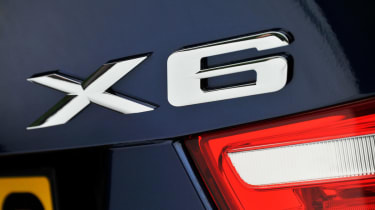 BMW X6 badge