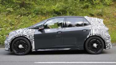 Cupra Born Facelift - side profile