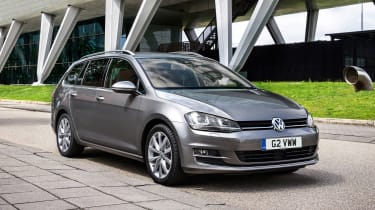 Volkswagen Golf Estate - front static grey